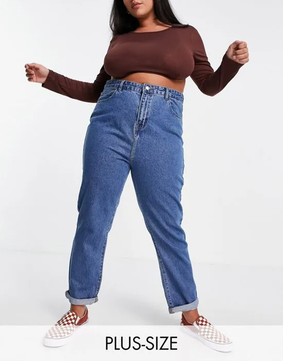 https://images.styletyx.com/images/dtt-plus-lou-mom-jeans-in-mid-blue-wash-don-t-think-twice-plus-1944436_1.webp
