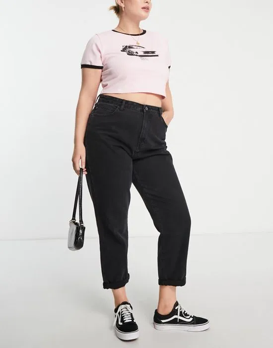 https://images.styletyx.com/images/dtt-plus-lou-mom-jeans-in-vintage-black-don-t-think-twice-plus-1956974_3.webp