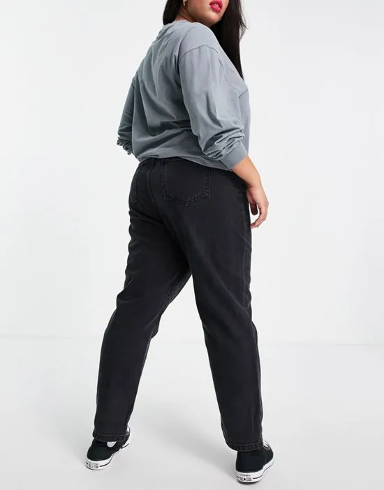 https://images.styletyx.com/images/dtt-plus-lou-mom-jeans-in-vintage-black-don-t-think-twice-plus-2771761_2.webp