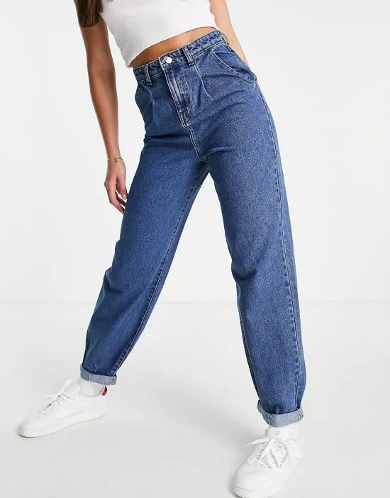 https://images.styletyx.com/images/dtt-tall-grace-balloon-leg-jeans-in-mid-blue-don-t-think-twice-tall-1931410_4.webp