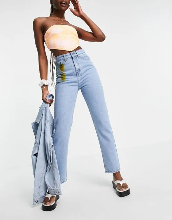 https://images.styletyx.com/images/dtt-tall-katy-high-waisted-cropped-straight-jeans-in-light-blue-wash-don-t-think-twice-tall-1923573_4.webp