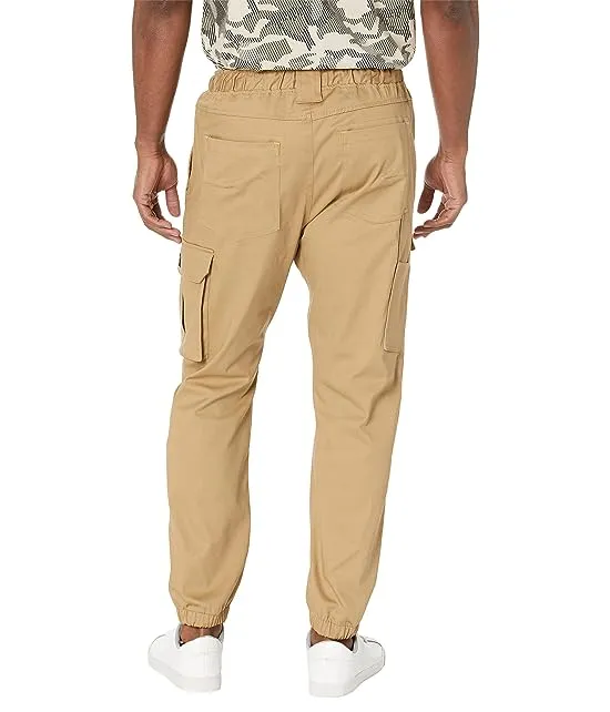 https://images.styletyx.com/images/dynamic-diesel-pants-caterpillar-13486511_2.webp