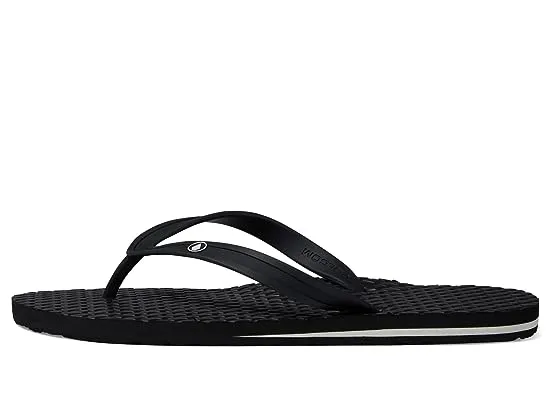 https://images.styletyx.com/images/eco-concourse-sandals-volcom-874846897_4.webp