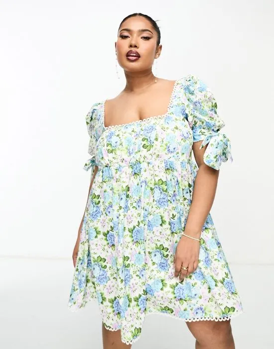 https://images.styletyx.com/images/edge-detail-puff-sleeve-mini-dress-in-vintage-bloom-floral-the-frolic-plus-222816736_1.webp