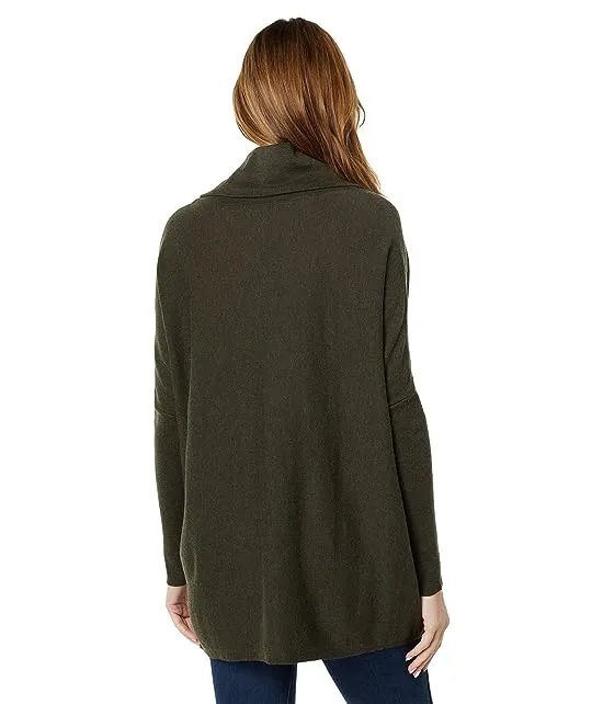 https://images.styletyx.com/images/edgewood-poncho-sweater-smartwool-3100052_2.webp