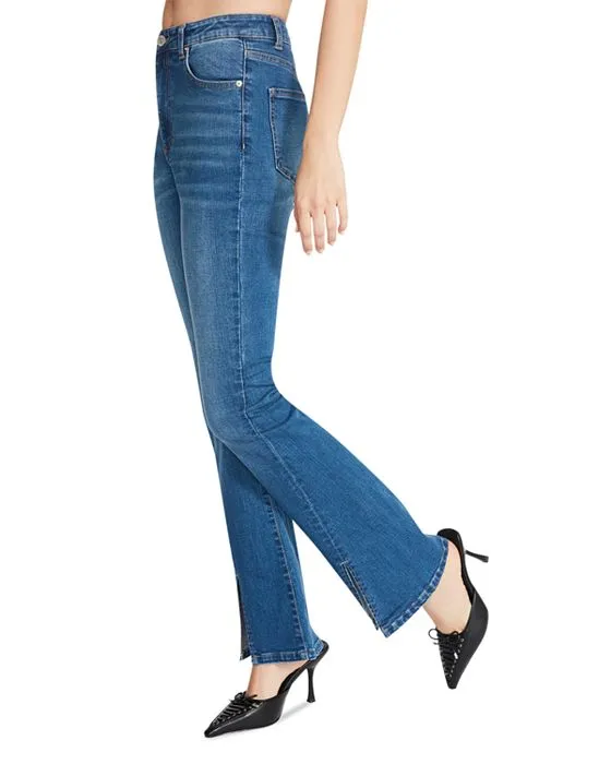 https://images.styletyx.com/images/elia-front-slit-high-rise-flare-jeans-in-medium-blue-steve-madden-594088398_3.webp