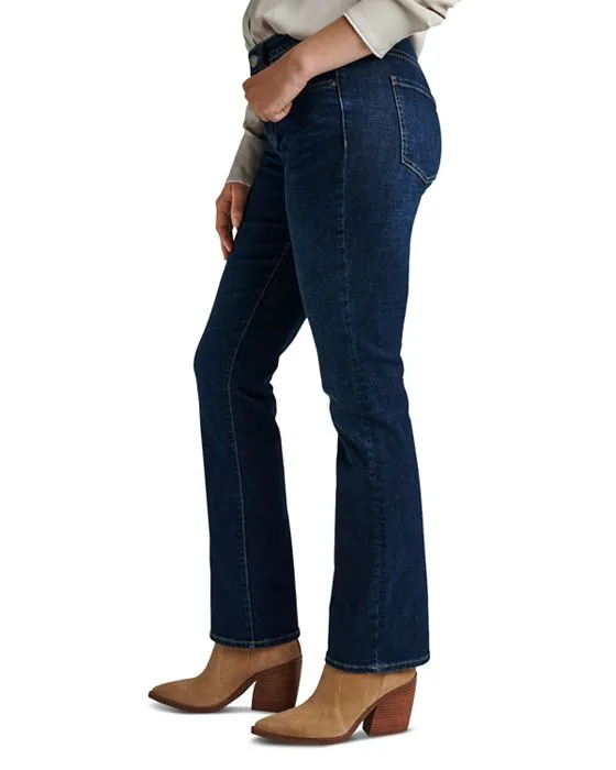 https://images.styletyx.com/images/eloise-bootcut-jeans-in-night-breeze-jag-jeans-2484660_3.webp