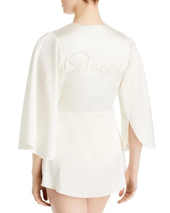 https://images.styletyx.com/images/embroidered-angel-sleeve-robe-fleur-du-mal-1732646_2.webp