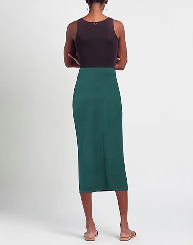 https://images.styletyx.com/images/emerald-green-knitted-midi-skirt-rossopuro-221123552_3.webp