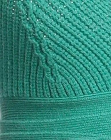 https://images.styletyx.com/images/emerald-green-knitted-top-for-love-lemons-219307778_4.webp