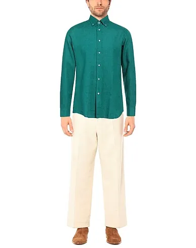 https://images.styletyx.com/images/emerald-green-plain-weave-linen-shirt-robert-friedman-1211814_2.webp