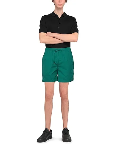https://images.styletyx.com/images/emerald-green-plain-weave-shorts-bermuda-element-1107310251_2.webp