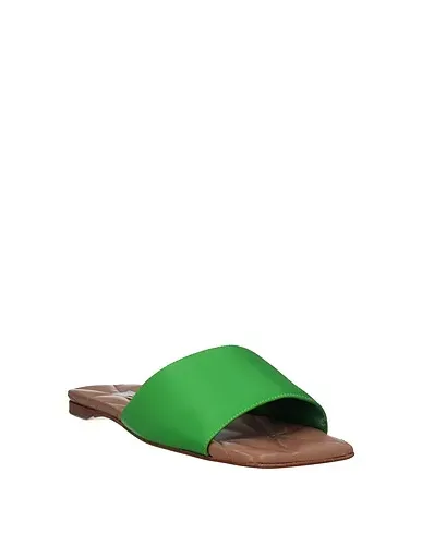 https://images.styletyx.com/images/emerald-green-satin-sandals-giancarlo-paoli-3205080_2.webp