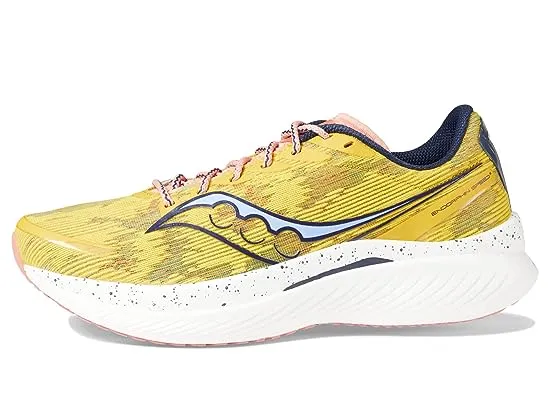https://images.styletyx.com/images/endorphin-speed-3-saucony-13238011_4.webp