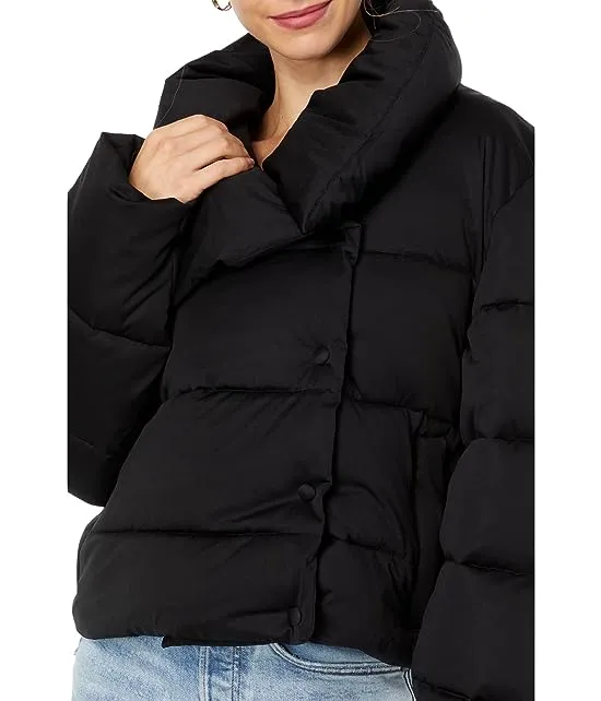 https://images.styletyx.com/images/envelope-collar-puffer-avec-les-filles-2824031_3.webp