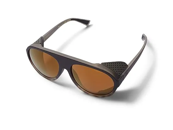 https://images.styletyx.com/images/esker-vonzipper-1765230_1.webp