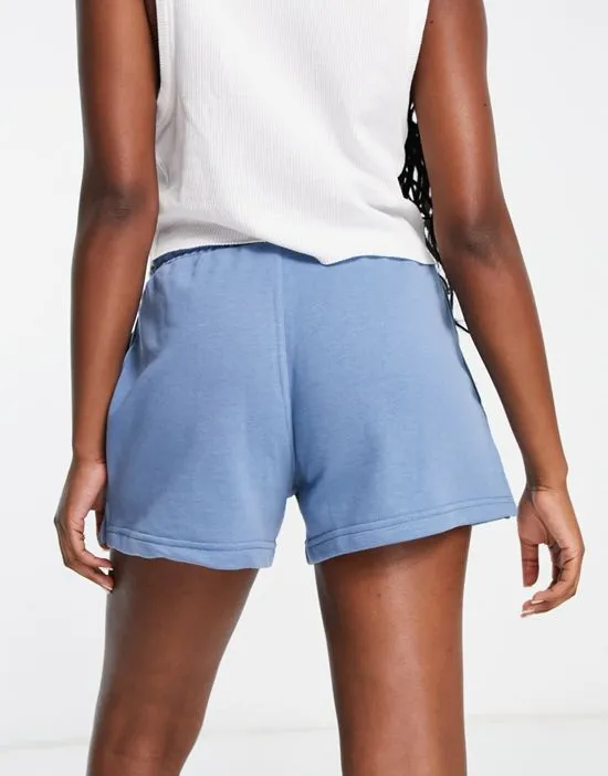 https://images.styletyx.com/images/essence-cotton-jersey-shorts-in-blue-weekday-2341704_2.webp