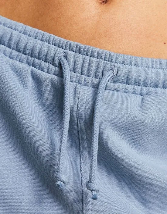 https://images.styletyx.com/images/essence-jersey-shorts-in-dusty-blue-exclusive-to-asos-weekday-835006358_3.webp