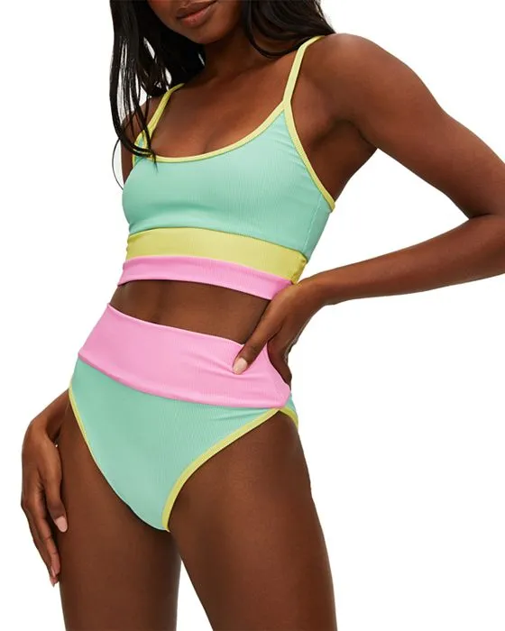 https://images.styletyx.com/images/eva-colorblock-rib-bikini-top-beach-riot-13474704_4.webp