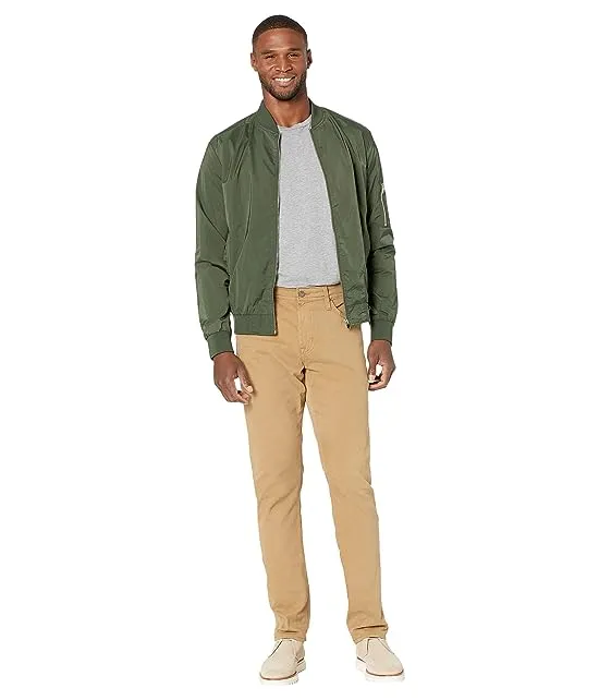 https://images.styletyx.com/images/everett-slim-straight-in-vintage-khaki-ag-jeans-13236866_4.webp