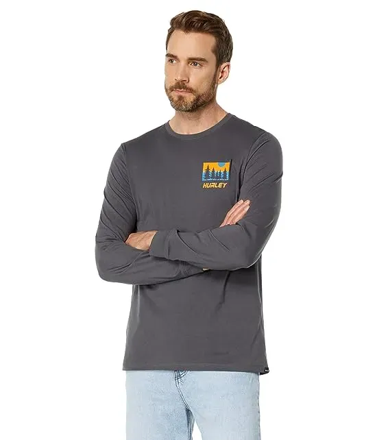 https://images.styletyx.com/images/evergreen-long-sleeve-tee-hurley-1005743211_2.webp