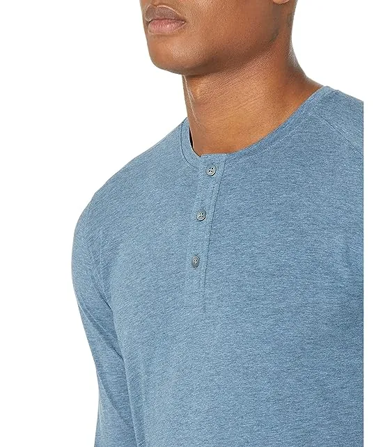 https://images.styletyx.com/images/everywear-long-sleeve-henley-tasc-performance-13269162_3.webp