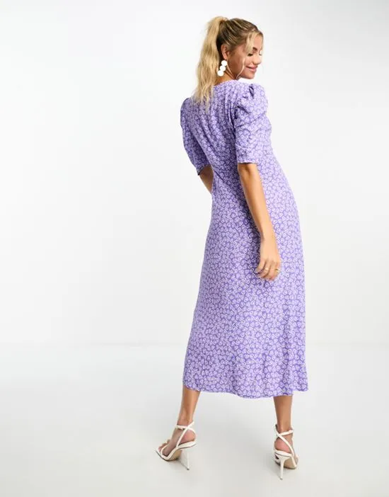 https://images.styletyx.com/images/evie-midi-dress-in-purple-heart-print-nobody-s-child-1004060819_2.webp