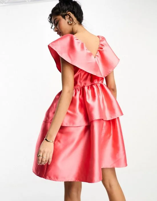 https://images.styletyx.com/images/exaggerated-frill-mini-dress-in-coral-vila-1005069677_2.webp