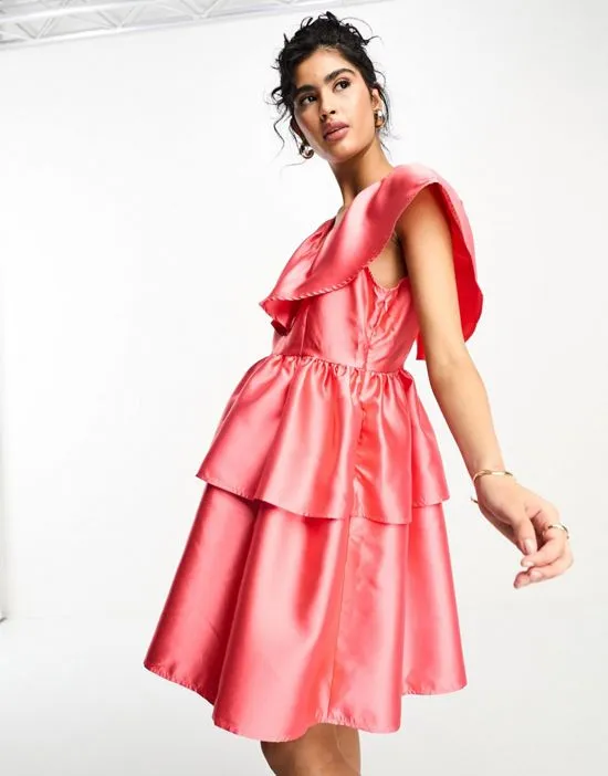 https://images.styletyx.com/images/exaggerated-frill-mini-dress-in-coral-vila-1005069677_3.webp