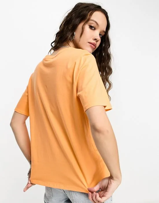 https://images.styletyx.com/images/exclusive-crew-neck-t-shirt-in-orange-only-2488899_3.webp