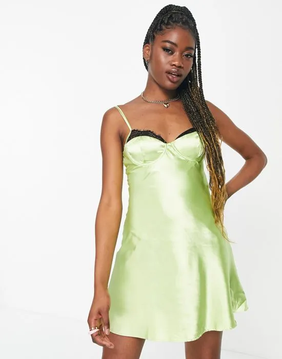 https://images.styletyx.com/images/exclusive-satin-lace-detail-slip-dress-in-soft-lime-in-the-style-1824983_4.webp