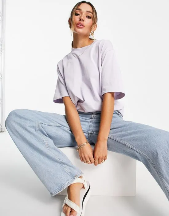 https://images.styletyx.com/images/exclusive-unisex-cotton-oversized-t-shirt-in-lilac-part-of-a-set-purple-selected-2769804_3.webp
