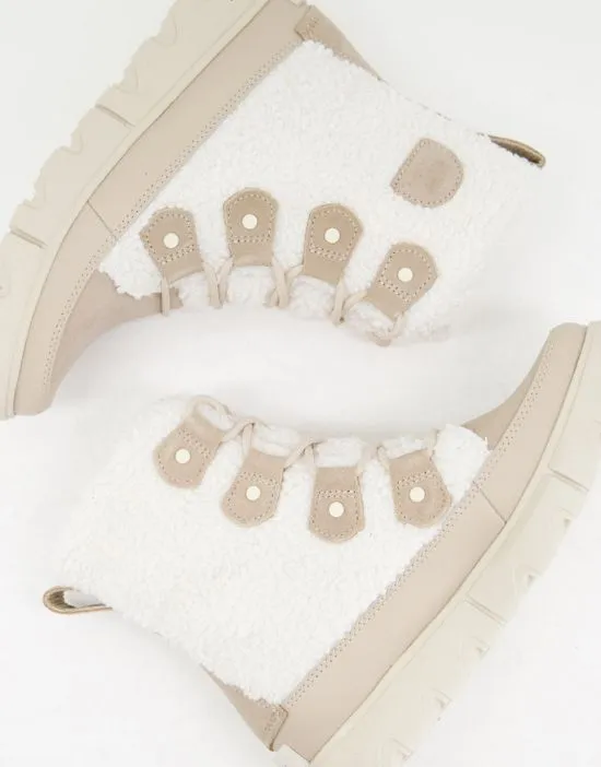 https://images.styletyx.com/images/explorer-ii-joan-cozy-teddy-lace-up-boots-in-off-white-sorel-2087758_4.webp