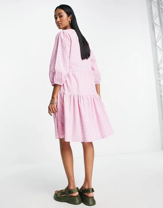 https://images.styletyx.com/images/femme-cotton-wrap-mini-dress-with-tiered-skirt-in-pink-floral-selected-2764865_3.webp