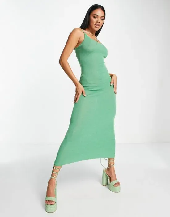 https://images.styletyx.com/images/fine-rib-skinny-strap-low-back-midi-dress-in-green-sndys-2427041_1.webp