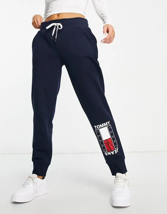 https://images.styletyx.com/images/flag-logo-boyfriend-sweatpants-in-black-tommy-hilfiger-2594677_1.webp
