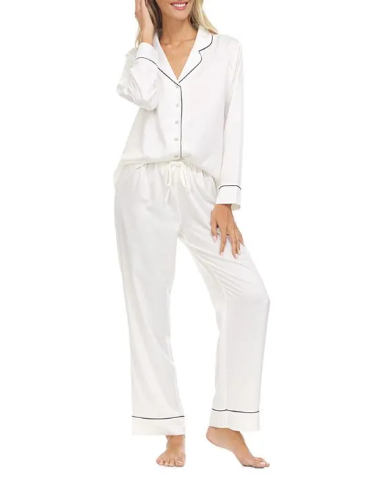 https://images.styletyx.com/images/flora-nikrooz-kamie-satin-notch-pajama-set-flora-nikrooz-2666531_4.webp