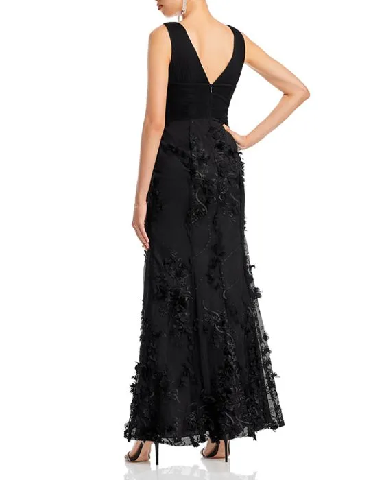 https://images.styletyx.com/images/floral-applique-mermaid-gown-100-exclusive-aidan-mattox-2114024_3.webp