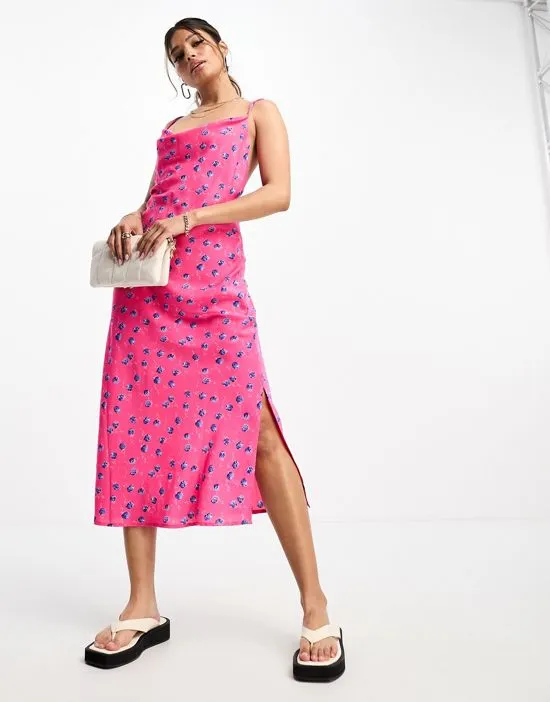 https://images.styletyx.com/images/floral-cami-midi-dress-with-back-detail-in-bright-pink-vila-1003931327_3.webp
