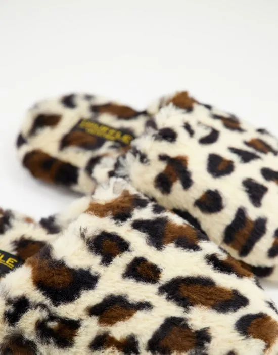 https://images.styletyx.com/images/fluffy-mule-slipper-in-leopard-truffle-collection-2605545_2.webp