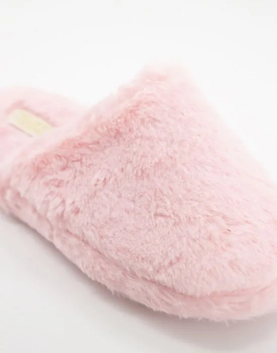 https://images.styletyx.com/images/fluffy-mule-slipper-in-light-pink-truffle-collection-2605546_2.webp