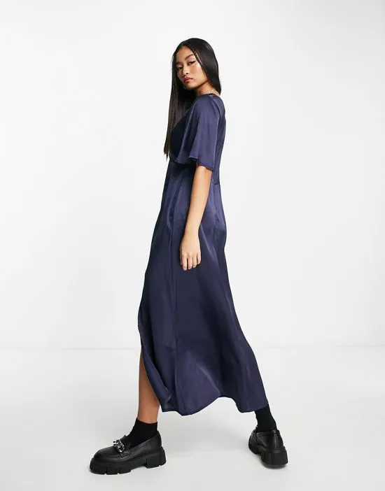 https://images.styletyx.com/images/flutter-sleeve-midi-dress-with-lace-trim-in-dark-navy-influence-13093846_3.webp