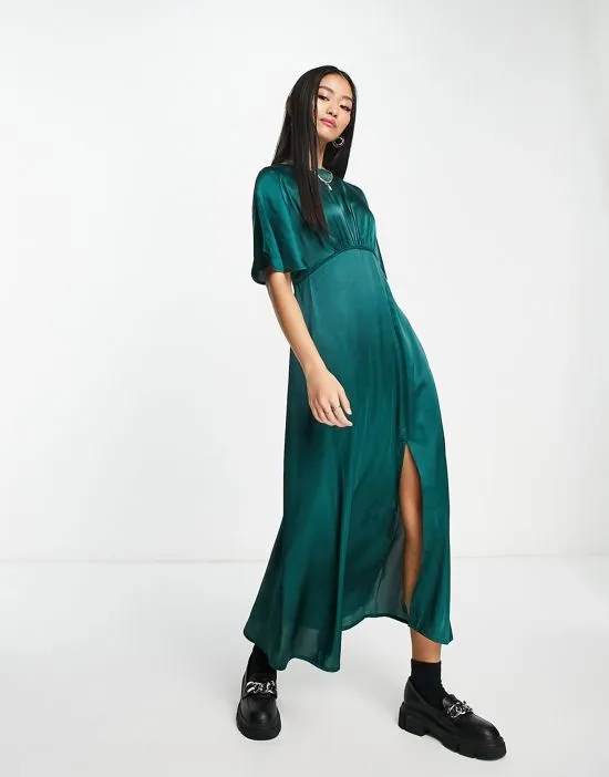 https://images.styletyx.com/images/flutter-sleeve-midi-dress-with-lace-trim-in-forest-green-influence-13276676_4.webp