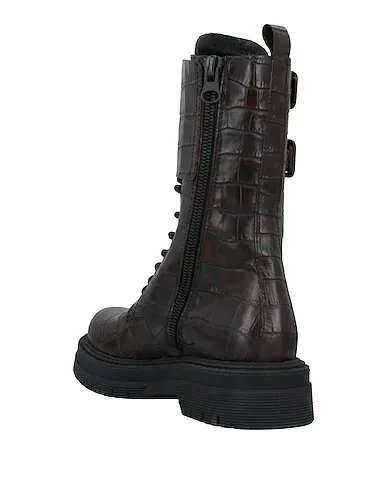 https://images.styletyx.com/images/footwear-mich-e-simon-mich-e-simon-2610009_3.webp