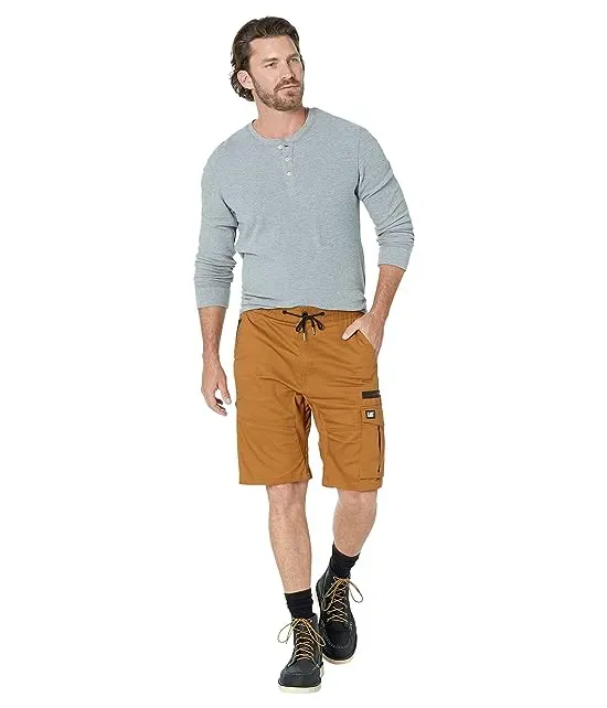 https://images.styletyx.com/images/foundation-cargo-shorts-caterpillar-13020569_4.webp