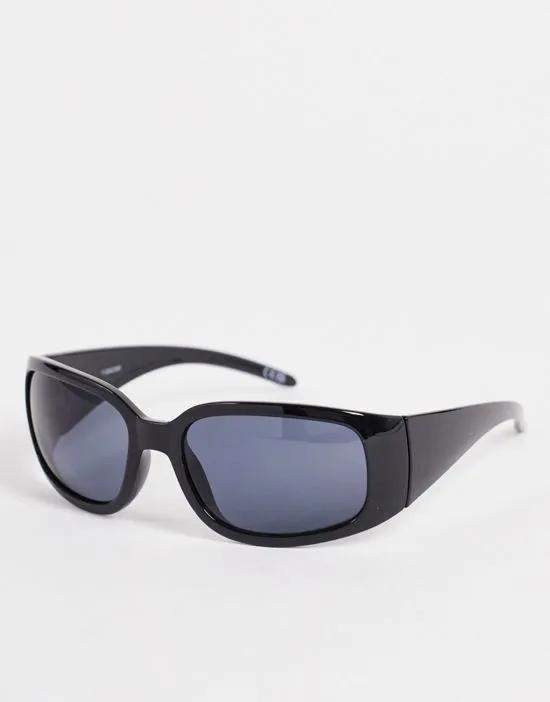 https://images.styletyx.com/images/frame-90s-mid-oval-sunglasses-black-asos-design-1915930_1.webp