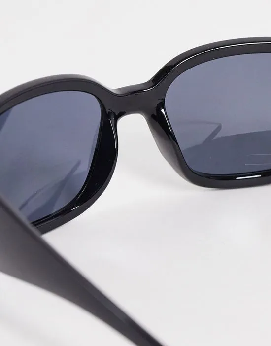 https://images.styletyx.com/images/frame-90s-mid-oval-sunglasses-black-asos-design-1915930_4.webp
