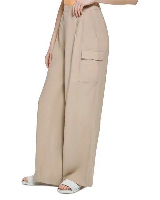 https://images.styletyx.com/images/frosted-twill-pants-dkny-1518587270_3.webp