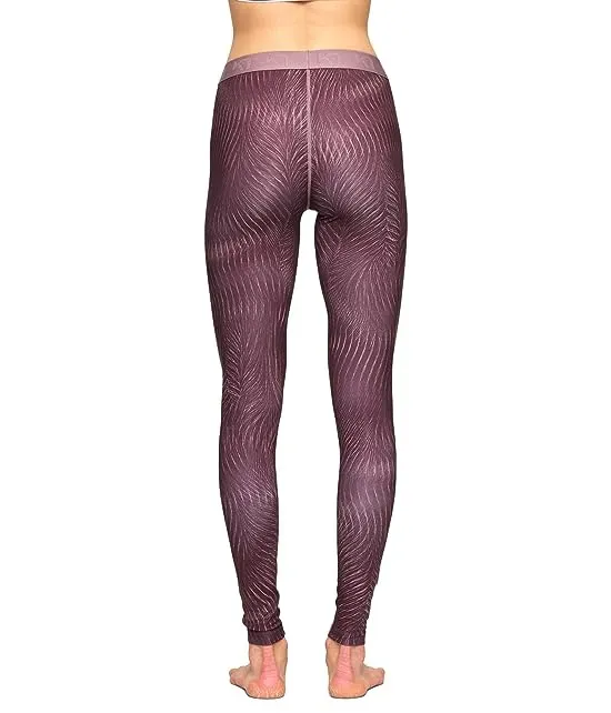 https://images.styletyx.com/images/fryd-leggings-base-layer-kari-traa-12908207_2.webp
