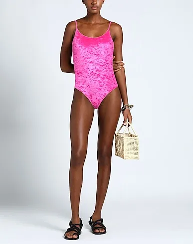 https://images.styletyx.com/images/fuchsia-chenille-one-piece-swimsuits-wikini-woxer-874385554_2.webp